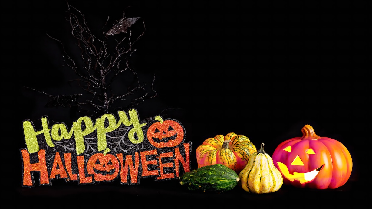 Happy Halloween Holiday Decor