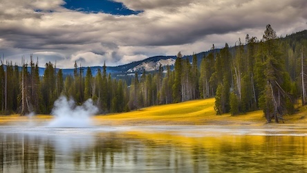 Crystal Clear Lake - Crater Lake National Park